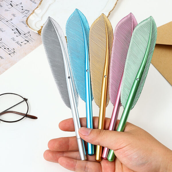 Wholesale Plastic Feather Ballpoint Pens