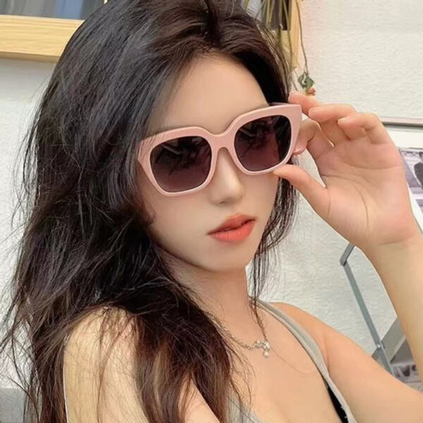 Wholesale Square Frame PC Sunglasses