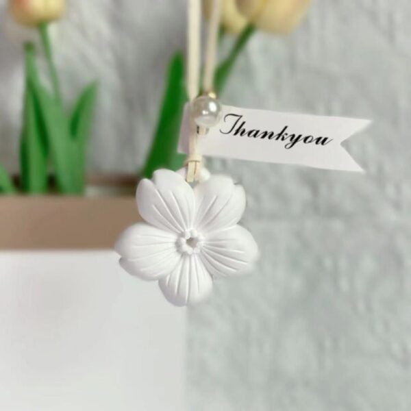 Wholesale Cherry Blossom Diffuser Stone Pendant Car Aromatherapy Pendant