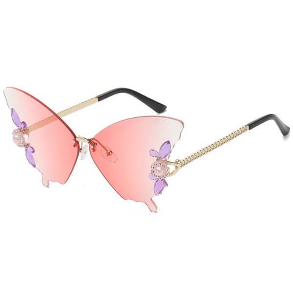 Wholesale Butterfly Shape Diamond Large Frame PC Sunglasses