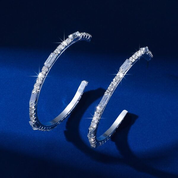 Wholesale C-shaped Diamond Earrings