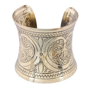 Wholesale style retro fashion classic carved wide bracelet women's titanium steel bracelet bracelet exaggerated jewelry wholesale 0412