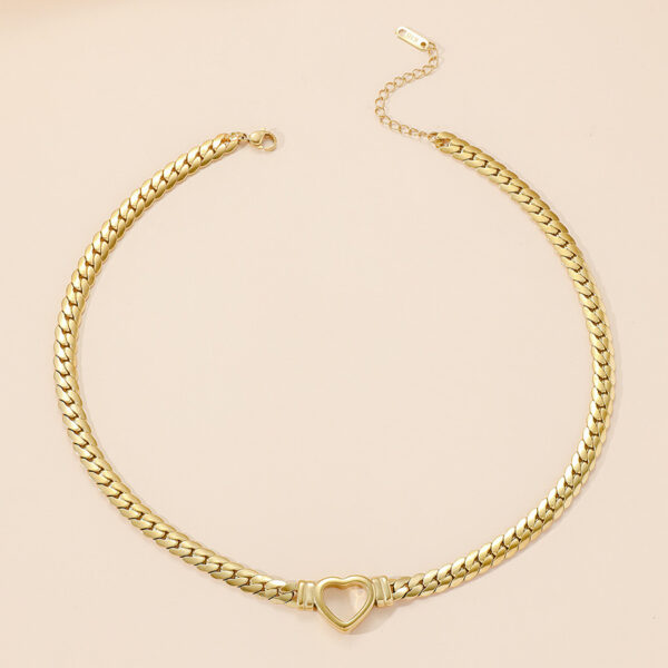 O1CN01nZ6Niu1ceIX1hKDkn_2214688083625-0-cib Wholesale Heart Shaped Titanium Steel Necklace Snake Bone Chain Clavicle Chain