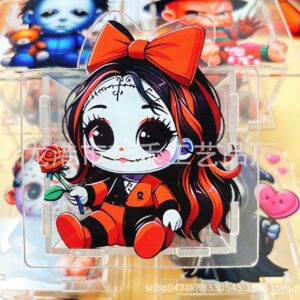 B038-Sally Sally Pen Holder