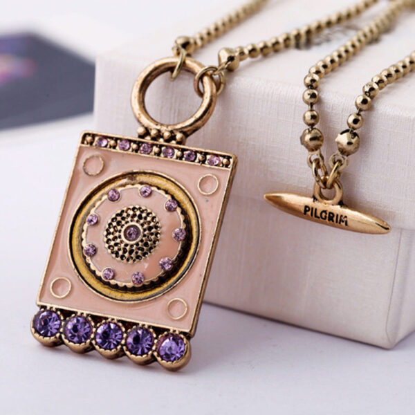 O1CN01o2p7Qs2BR1W4Df6kS__1056258334-0-cib Wholesale Alloy Square Necklace