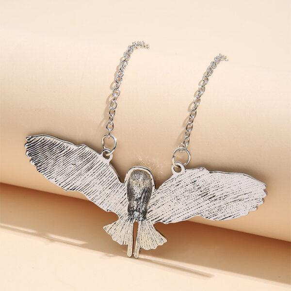 Wholesale Vintage Owl Alloy Necklaces