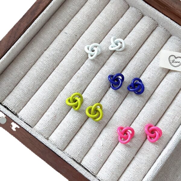 Wholesale Color Twist Alloy Earrings