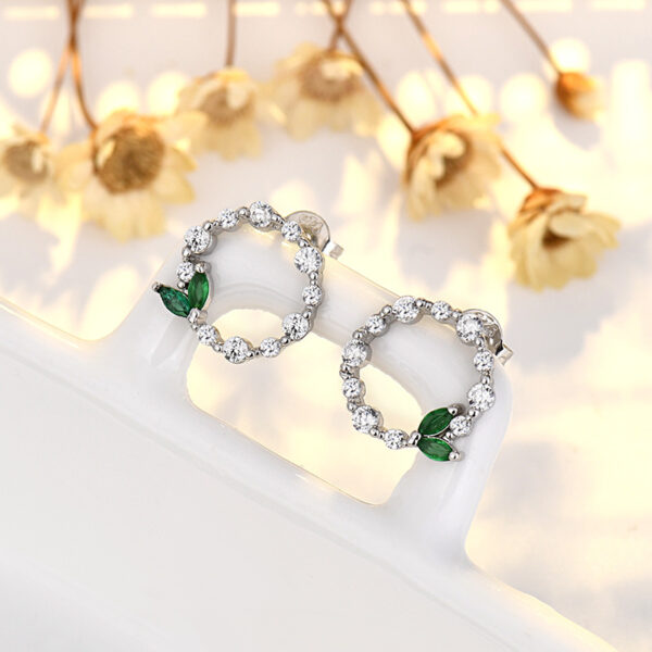 Wholesale Copper Diamond Leaf Earrings