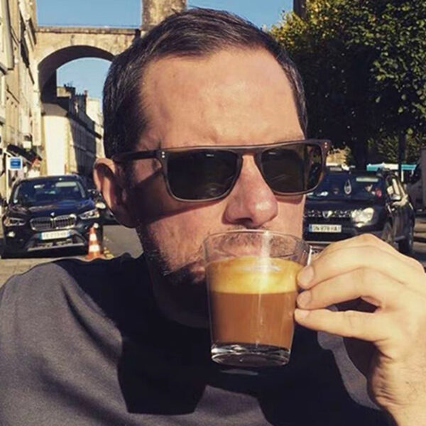 O1CN01oAgTdq1IGfnkXYgQz_2731710866-0-cib Wholesale Small Square Frame Retro Rice Nail PC Men's Sunglasses