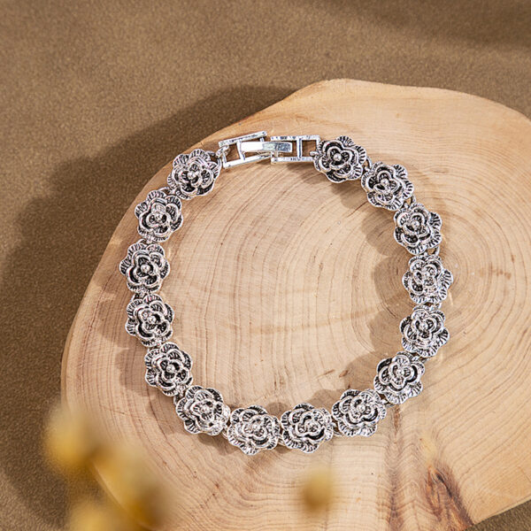 Wholesale Vintage Rose Alloy Bracelet