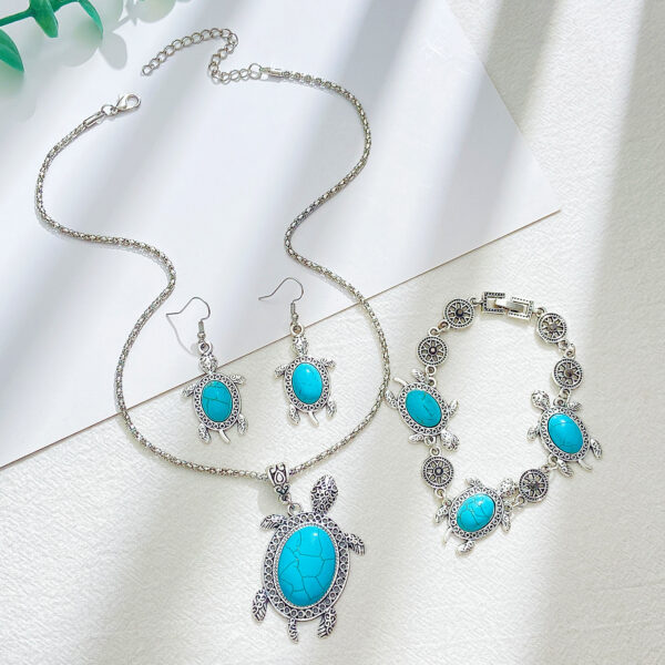 Wholesale Turquoise Turtle Three-piece Set Alloy Bracelet