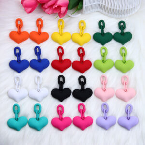 O1CN01oPMtqZ1T3M5LPyKwt__2677772326-0-cib Wholesale Valentine's Day Love Spray Painted Acrylic Earrings