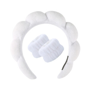 White headband (towel velvet) + 2 wrist straps (seam joints)