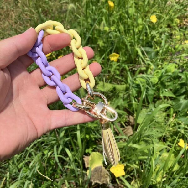 Wholesale Acrylic Colorful Bracelet Keychain