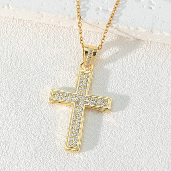O1CN01oTCxNw1EUB2hdVQ9Y_2211718660354-0-cib Wholesale Copper Cross Inlaid Zircon Necklace