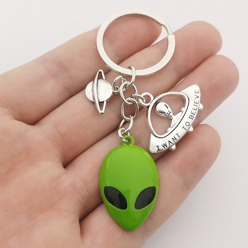 Wholesale Green Alien Spaceship Rocket Alloy Keychains