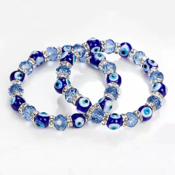 O1CN01ojFrr11s0TrxR8K5b_2208113375704-0-cib Wholesale Devil Eye Crystal Beads Bracelet