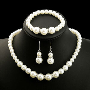 Wholesale Pearl Necklace Earrings Bracelet Three Piece Set