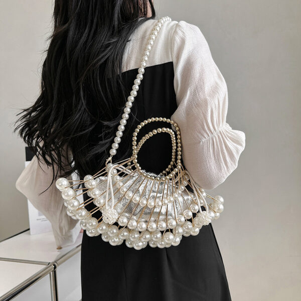 O1CN01ouLrQt2JSs9TV9pEC_4029749421-0-cib Wholesale Polyester Pearl Chain Vintage Dinner Tote Bag