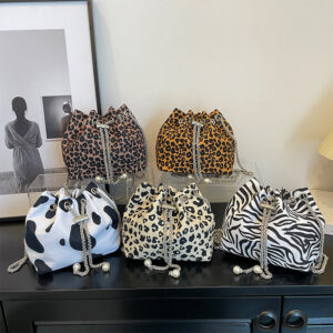 Wholesale Canvas Cow Print Leopard Chain Shoulder Bag