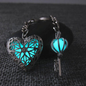 Wholesale Alloy Glow Heart Keychain