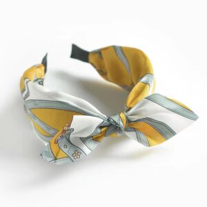 Yellow chain bow