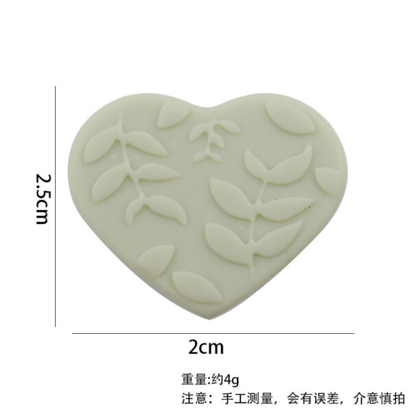 Wholesale Cartoon Love Leaf Silicon Pork Pearls