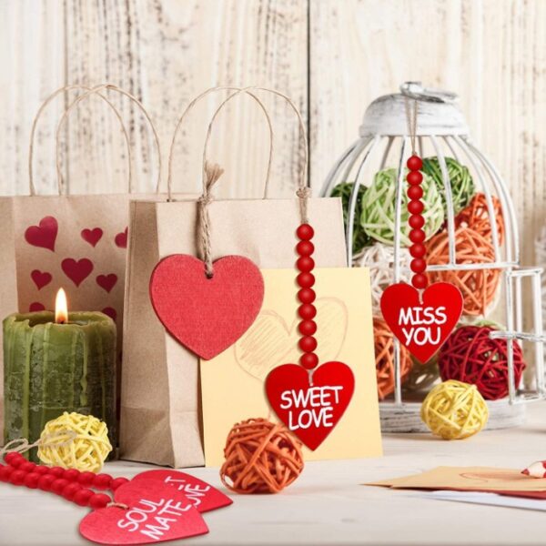 Wholesale Valentine's Day decoration wooden bead string heart-shaped wall decoration