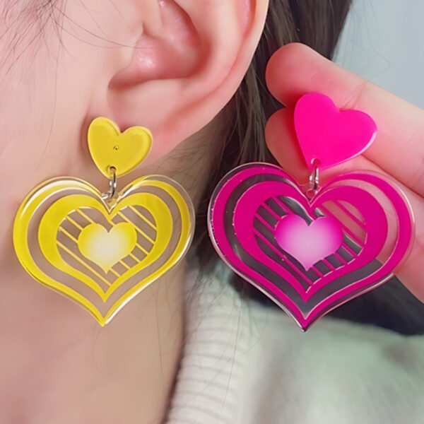 O1CN01pNyGDG1T3MGSz7VuE_2677772326-0-cib Wholesale Valentine's Day Heart Acrylic Earrings