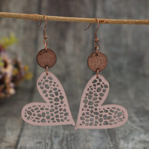 O1CN01pdqpMW1qyMc2WQ40H__2206372095564-0-cib Wholesale Valentine's Day Retro Style Mesh Love Leather Earrings