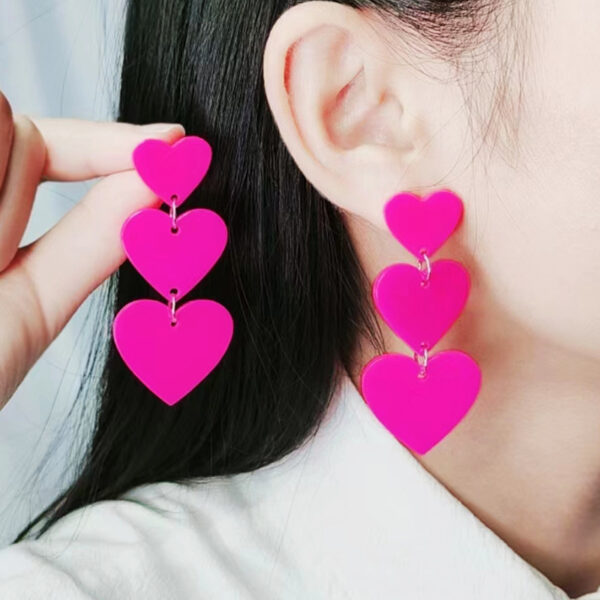Wholesale Asymmetric Triple Love Acrylic Earrings