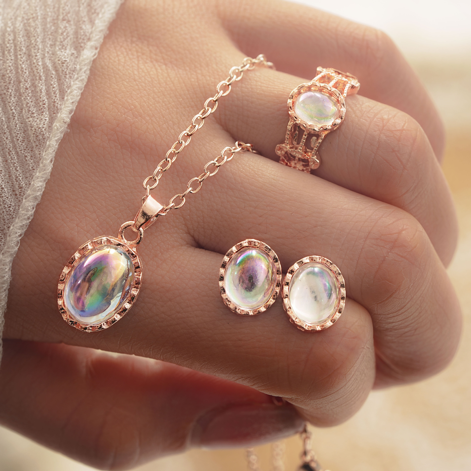 Wholesale Alloy Gem Necklace, Earrings, and Ring Set