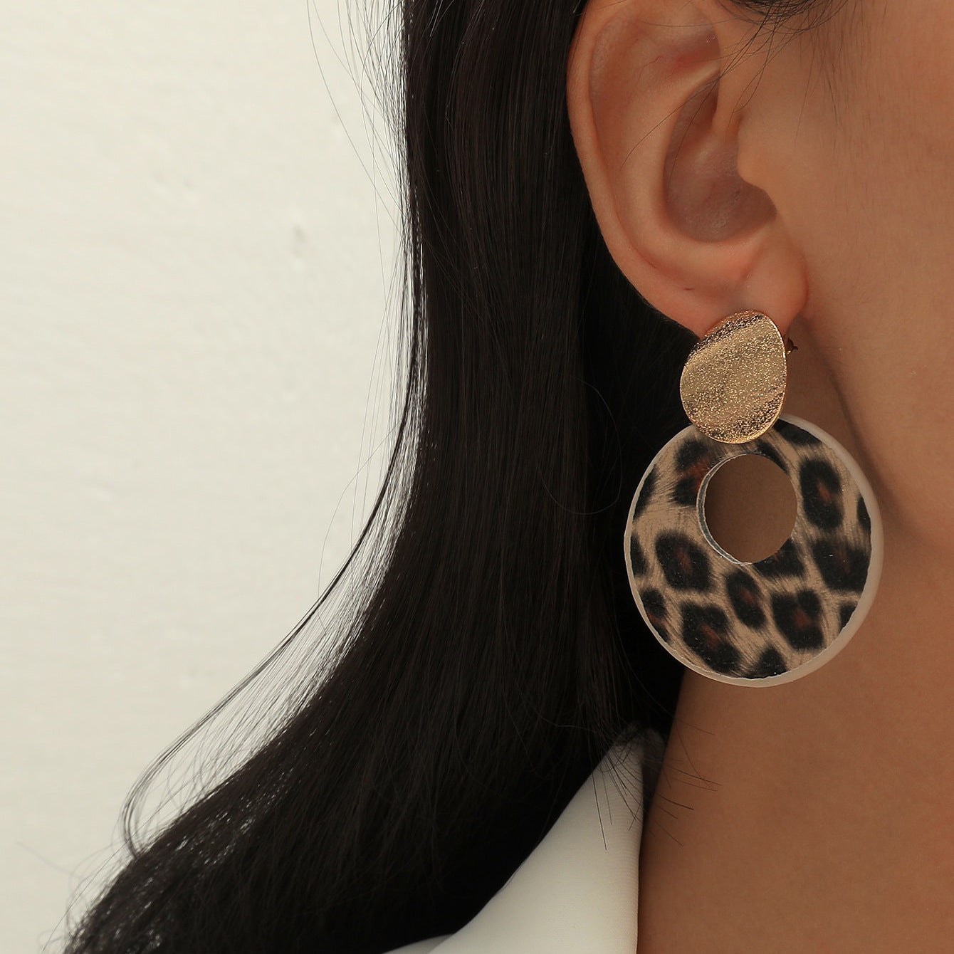 Wholesale All-match Rectangular Exaerated Earrings