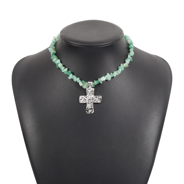 Wholesale Irregular Western Cowboy Style Natural Stone Turquoise Cross Necklace