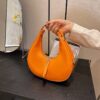 O1CN01qTCw0u1nnQE468xN9_2209463295134-0-cib Wholesale Shoulder Bag Retro Crescent PU OLY-SD-GH001