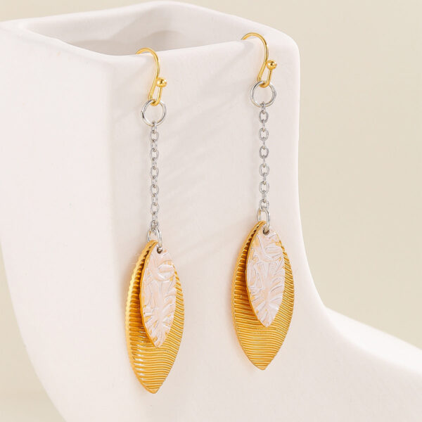 O1CN01qVDVNG1TI0ljk8FUq__2206709272358-0-cib Wholesale Long Leaf Alloy Earrings