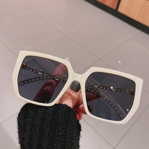 Wholesale Chain Large Box Ladies' Sunglasses