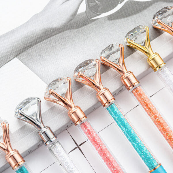O1CN01qalBQT1cHOeaHBCOd_933993575-0-cib Wholesale Crystal Diamond Pen Ballpoint Pen Gift