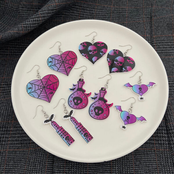 O1CN01qcnEWe1ZtvBF6b8IK_3833523253-0-cib Wholesale Halloween Love Skeleton Cartoon Alloy Earrings