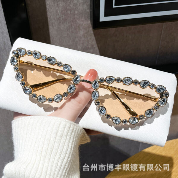 O1CN01qnW1P41i2BOaEyUuK_2212449974354-0-cib Wholesale Full Diamond Fashion Sunglasses