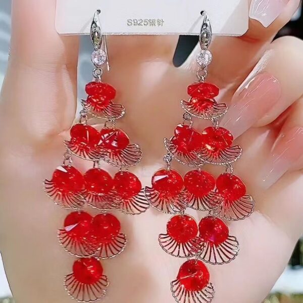 O1CN01qonVnL2EpFVhC7j33_2865688793-0-cib Wholesale Crystal Vintage Tassel Long Earrings