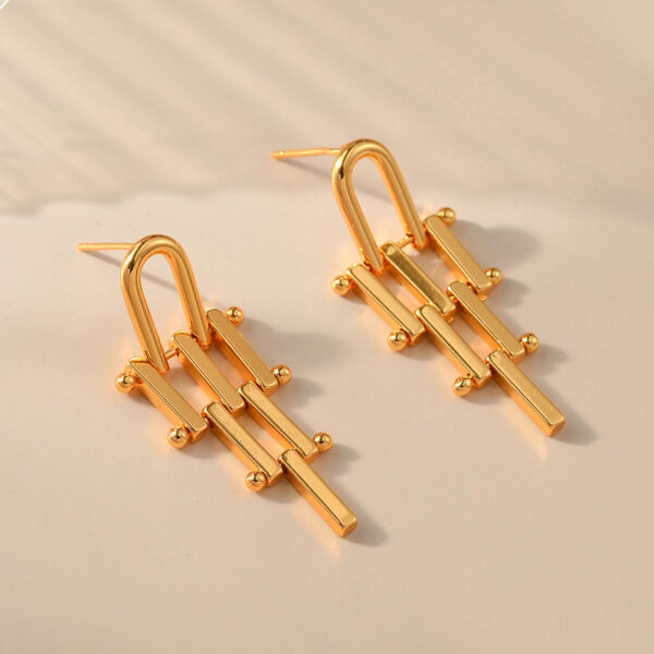 Wholesale Brass Plated 18K Real Gold Irregular Long Earrings
