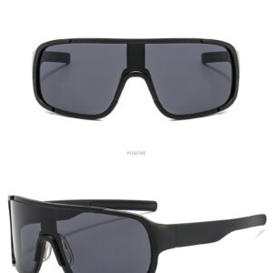 Black Frame gray piece