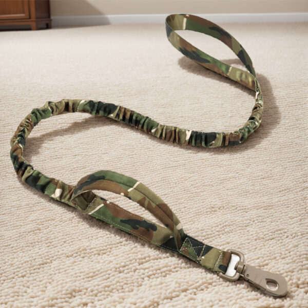 O1CN01r7YRDs2AzXvQ5Xfwr_2212559668274-0-cib Wholesale Outdoor Retractable Explosion-proof Pet Elastic Leash