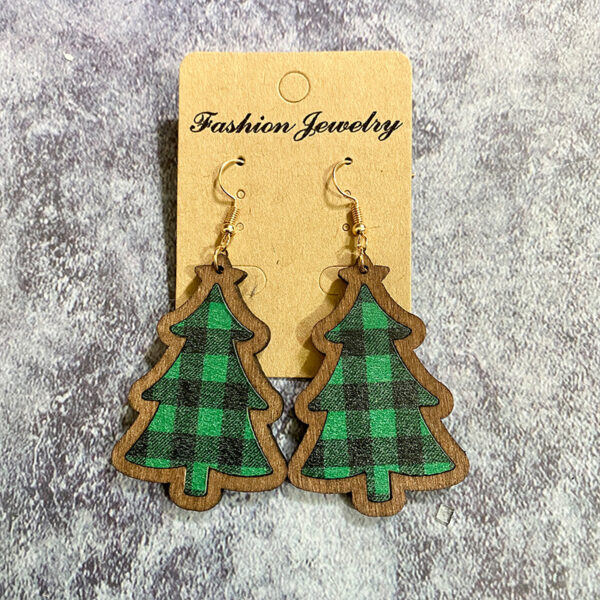 O1CN01rKfj6v1zp30nLEfiS_2215459036762-0-cib Wholesale Christmas Black and Red Plaid Christmas Tree Wooden Earrings