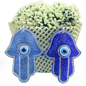 O1CN01rRlby51a87SAbdE0Y__2214423013284-0-cib Wholesale Rhinestone Diamond Hand of Patima Keychain