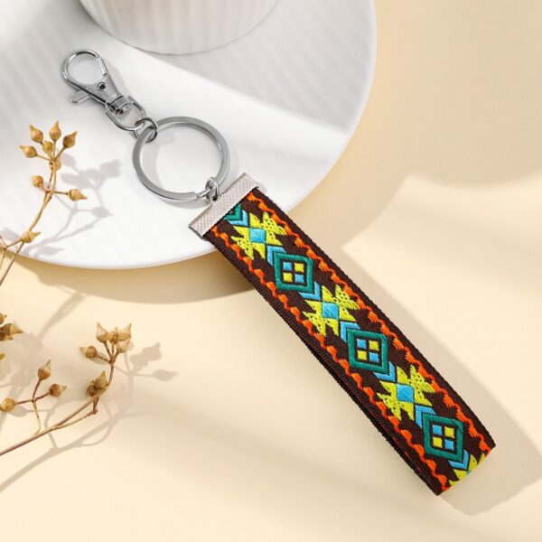 Wholesale Embroidery Flower Rhombus Color Lanyard Metal Keychains