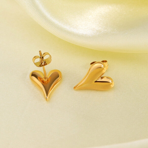 O1CN01rzbKTg1MV6n6WWwxm_2215457981439-0-cib Wholesale 14K Gold Plated Stainless Steel Love Metal Earrings