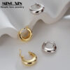 O1CN01sAQpMY1FpzYYaHHlp_2211684520537-0-cib Wholesale Crescent-shaped Hoop Earrings