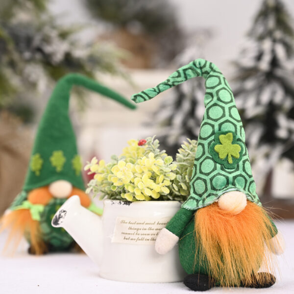O1CN01sARRiU1DC1YDDmOPG_940940179-0-cib Wholesale St. Patrick's Day Little Doll Standing Green Leaf Gnome Ornament